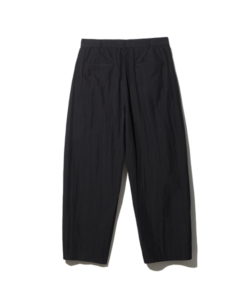 Широкие брюки с двойными защипами (Black)
