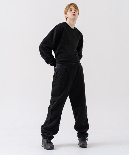 Прямые спортивные штаны BASIC LINE [Black]