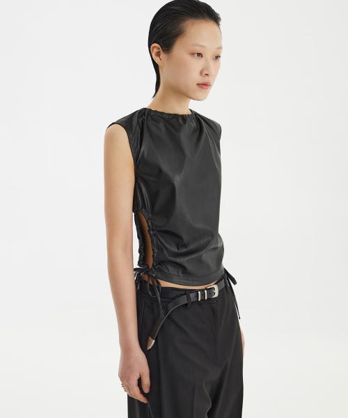 Faux Leather Sleeveless Top - чёрный