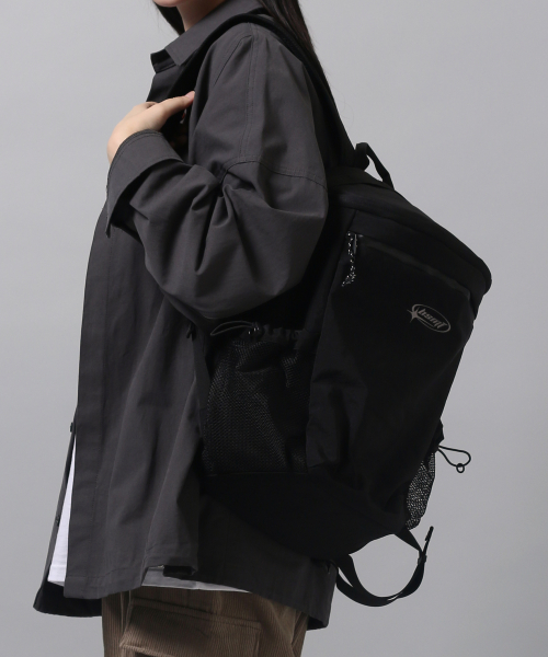 выстиранный нейлон Essential светлый Backpack_Black