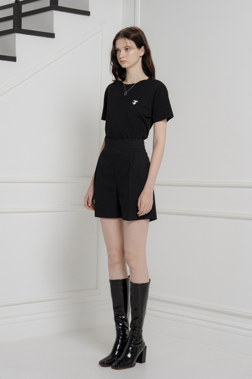 Легкие классические шорты со складками (Black)