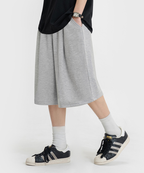 [DEEP TUCK] Bermuda Wide Pleat Sweat Shorts [Gray] thumbnail 2
