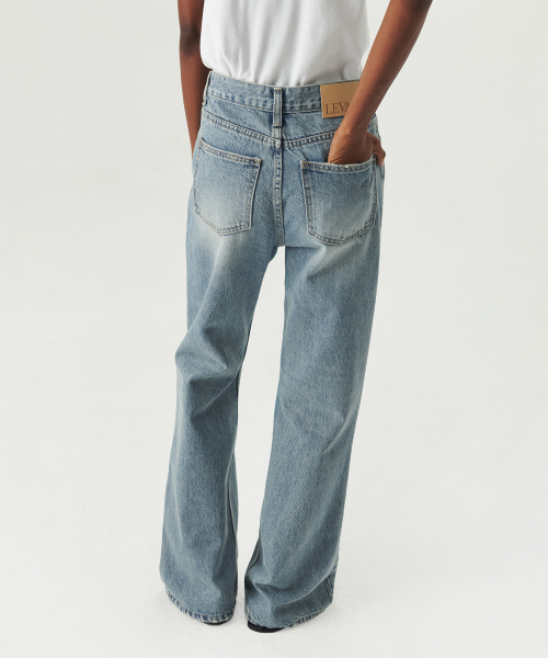Relaxed Boots Cut Denim - Light Blue