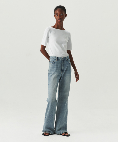 Relaxed Boots Cut Denim - Light Blue