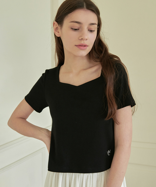 Lily Heart neck Tee