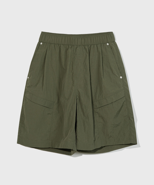One tuck nylon cargo shorts_4 COLOR