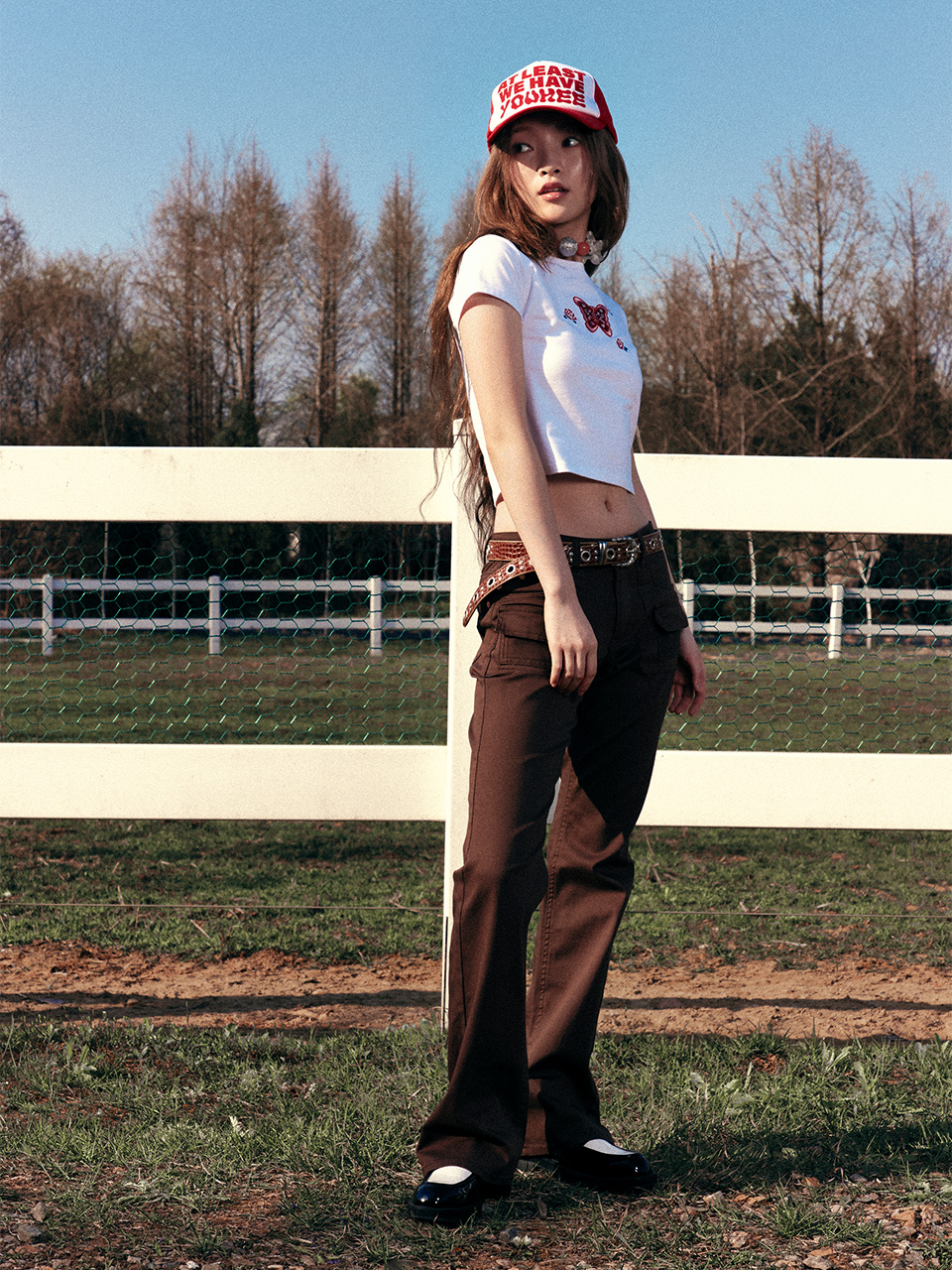 ☆韓国の人気☆【YOUHEE】☆BUTTERFLY APLIQUE T-SHIRT.S☆ MUSINSA | YOUHEE BUTTERFLY APLIQUE T-SHIRTS WHITE