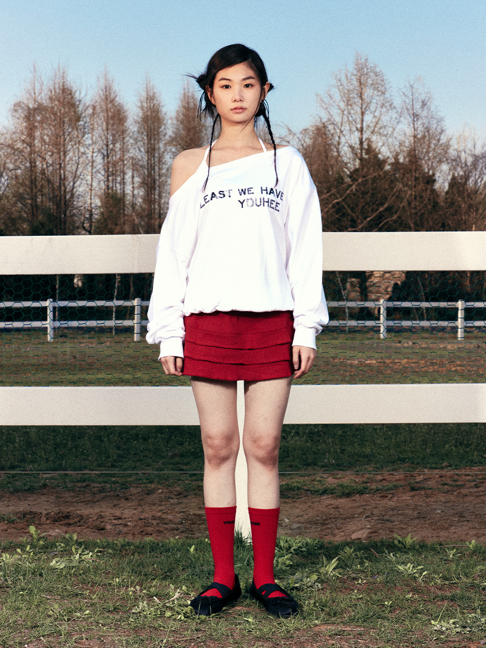 YOUHEE オフショルダー MUSINSA公式 | YOUHEE OFF SHOULDER SWEATSHIRTS WHITE