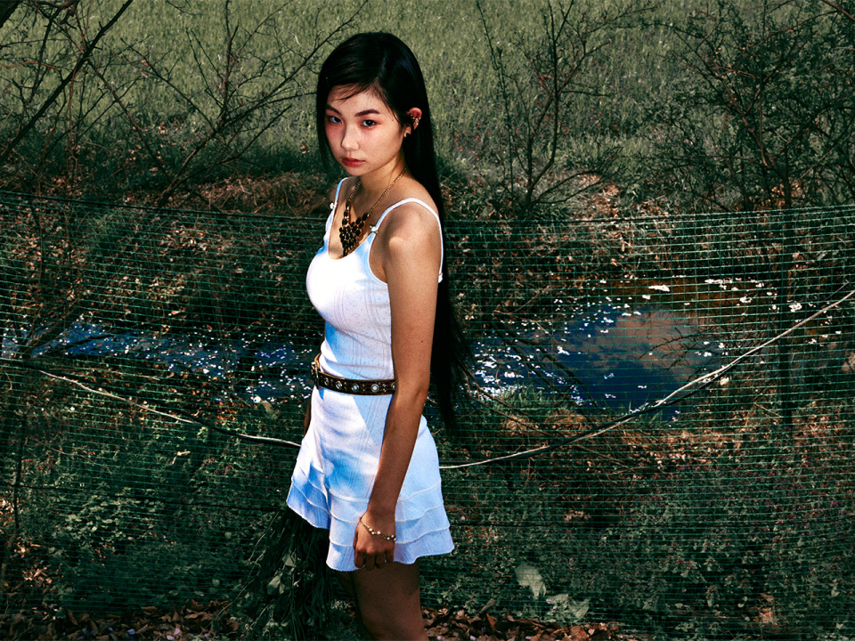 【YOUHEE】 EYELET FRILL DRESS (2color) ★韓国の人気★ MUSINSA | YOUHEE EYELET FRILL DRESS RED
