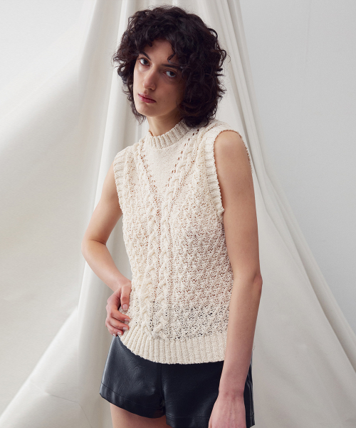 CROCHET-KNIT VEST TOP IVORY