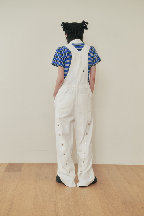 CURVED BUTTON OVERALL , WHITE