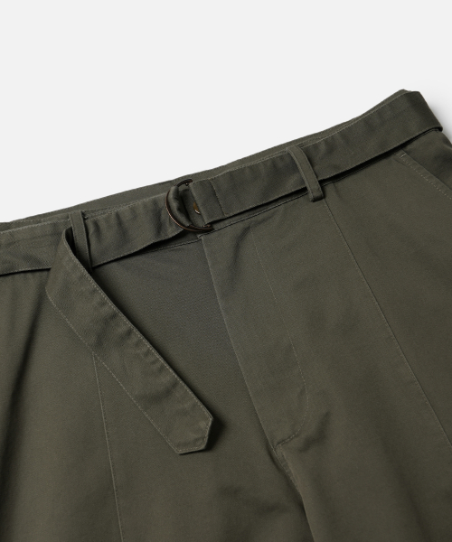 CHINO BELTED WORK BERMUDA SHORTS MUD