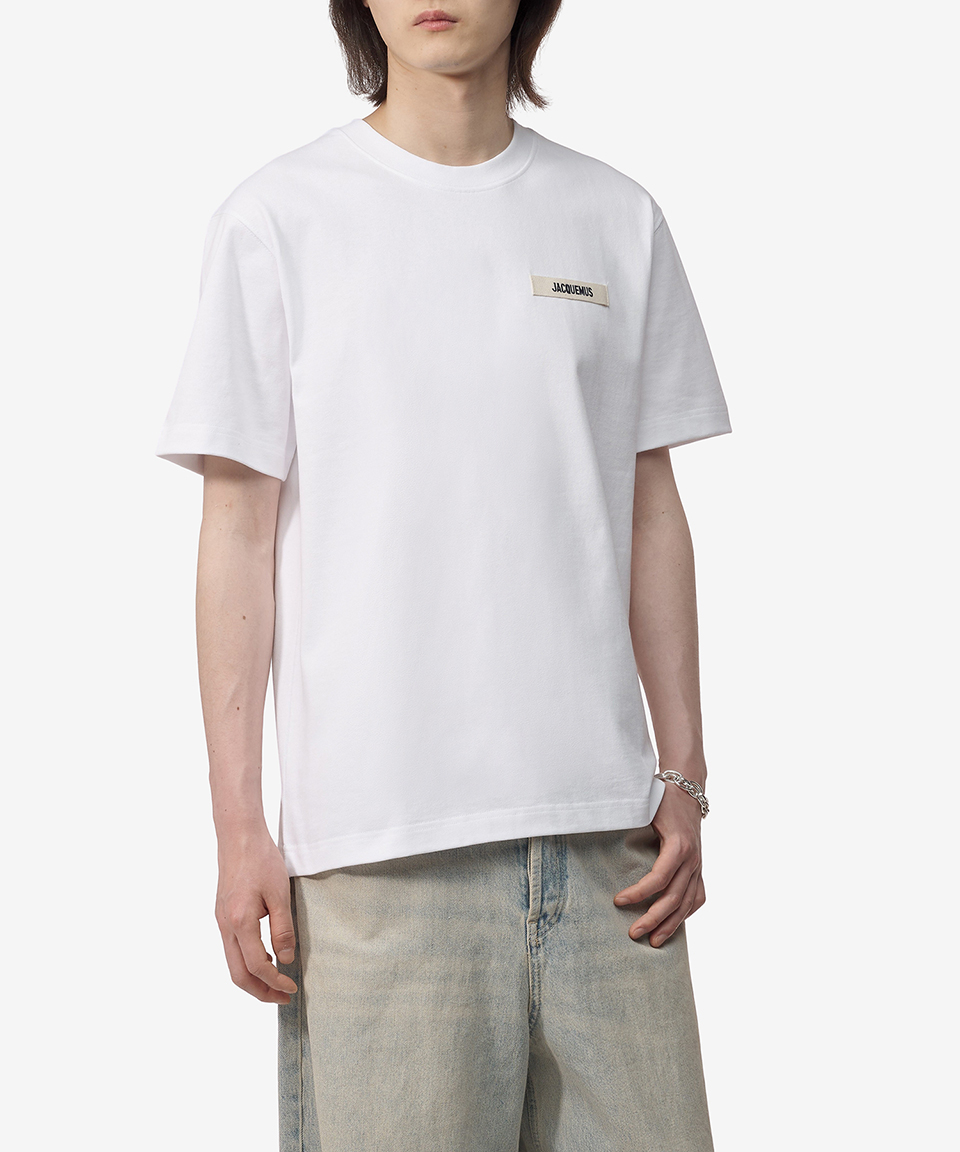 ★JACQUEMUS★ Le Grosgrain Short Sleeve T-Shirt Black 245JS2 Le T-Shirt Gros Grain In Black - JACQUEMUS - Russocapri