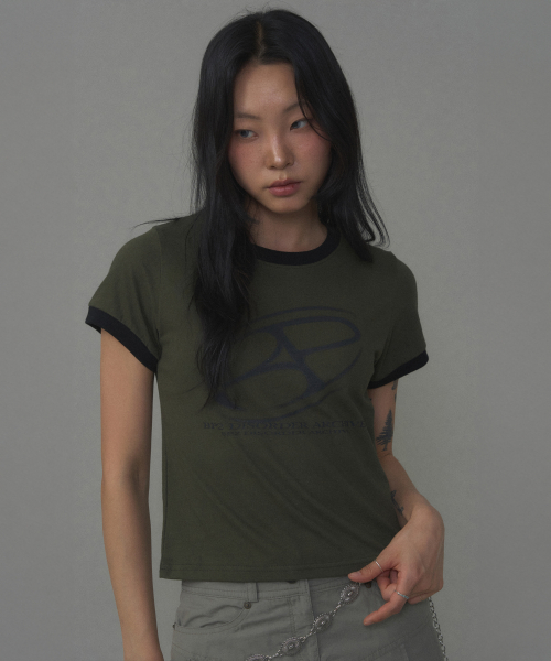 Укороченная футболка с крупным графическим логотипом Khaki
