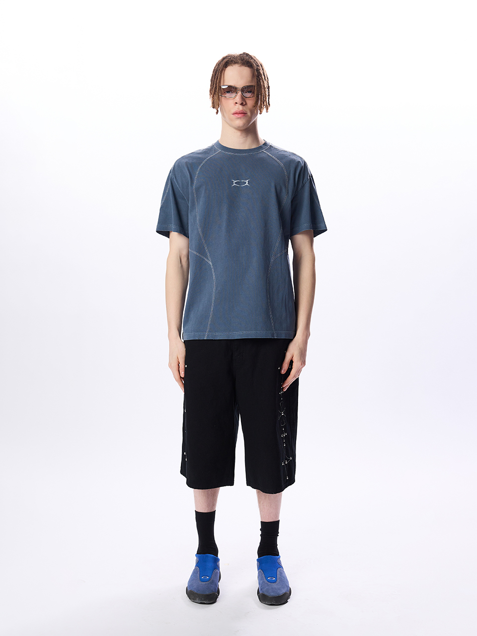 【CRITIC】INCISION PIGMENT T-SHIRTS CRITIC] INCISION PIGMENT T-SHIRTS DARK GREY | もごつ