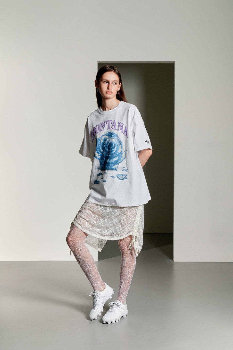 MUSINSA | GRAILZ BROKEN ROSE T-SHIRTS [WHITE]
