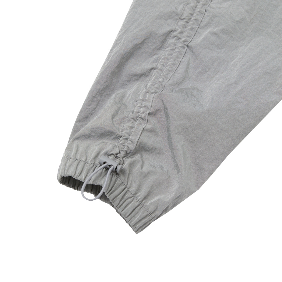 MUSINSA | NERDY Women's Sleeve Shirring Windbreaker Silver