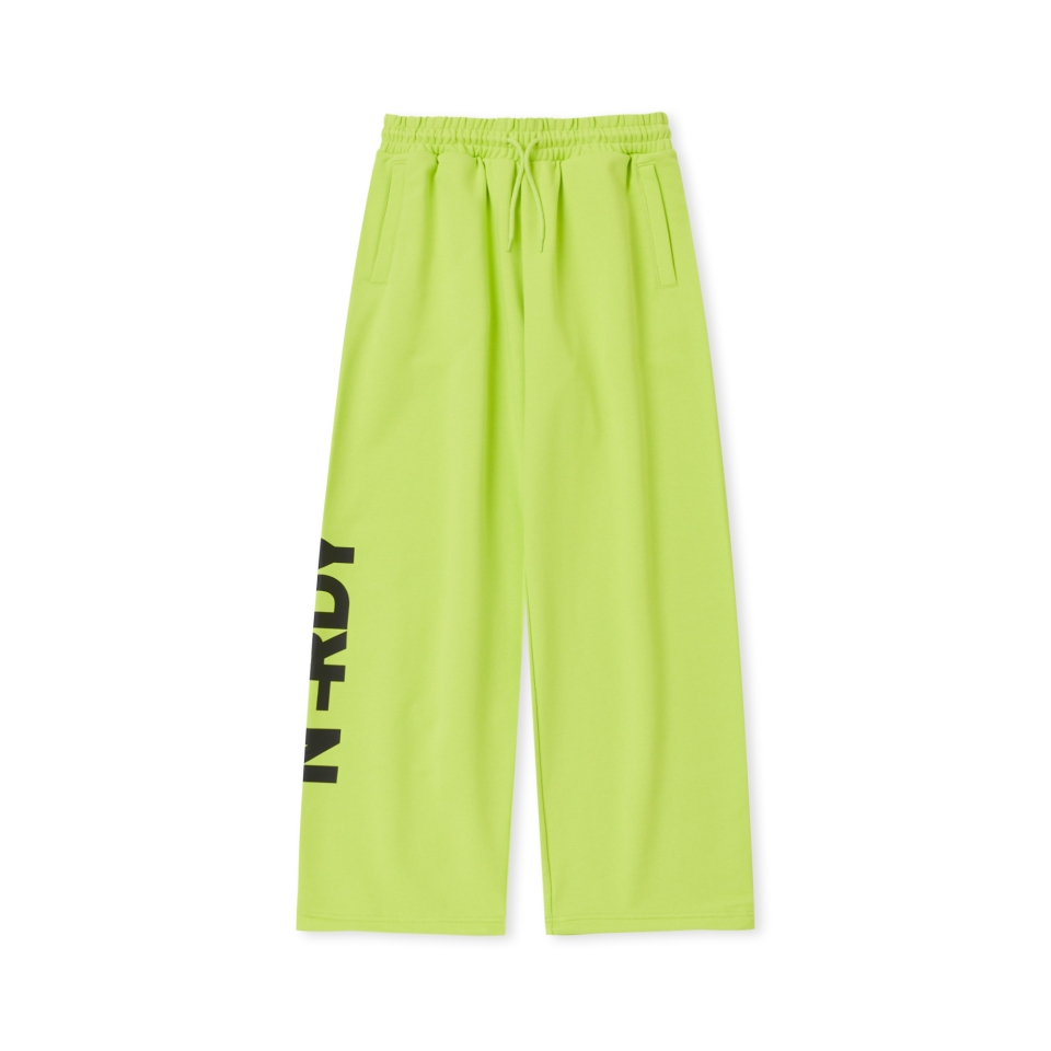 [ NERDY ]★24SS★韓国人気★VERTICAL LOGO SWEATPANTS 2024051015345168225232721663dc