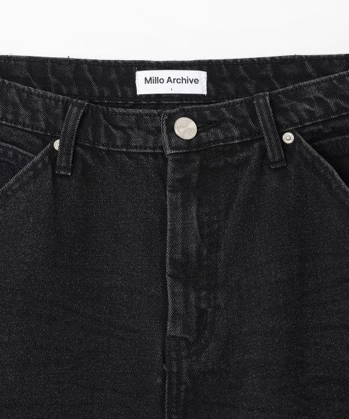 Узкие прямые джинсовые шорты (Washed Black)