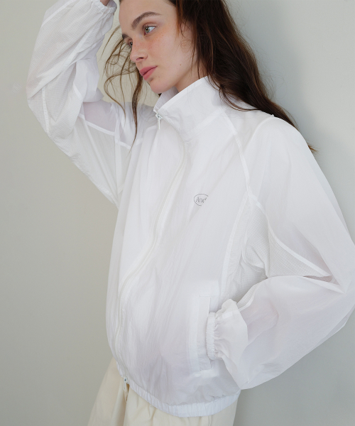 Light wind breaker (white)