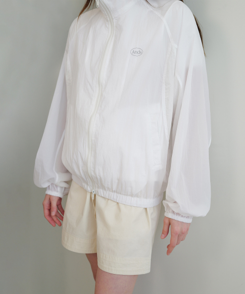 Light wind breaker (white)