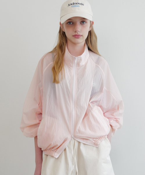 Light wind breaker (pink)