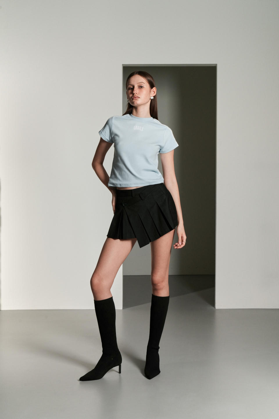 【THE MOZZ】Dia Unbalance Pleats Skirt MUSINSA | GRAILZ UNBALANCE PLEATS WRAP SKIRT [BLACK]