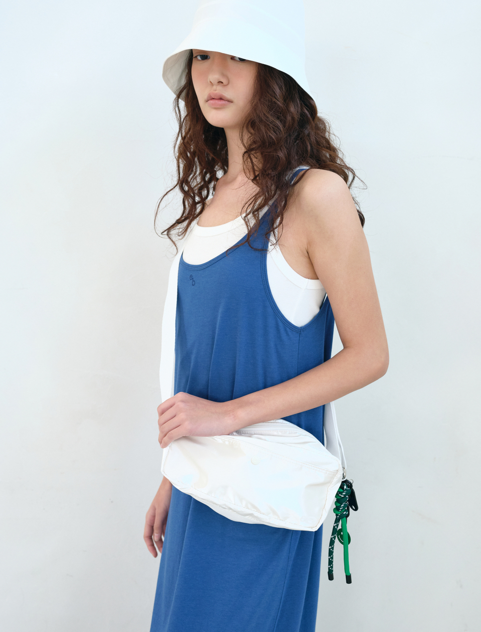 ENZO BLUES☆Easy Luster Cross Bag MUSINSA | ENZO BLUES Easy Luster Cross Bag (White)