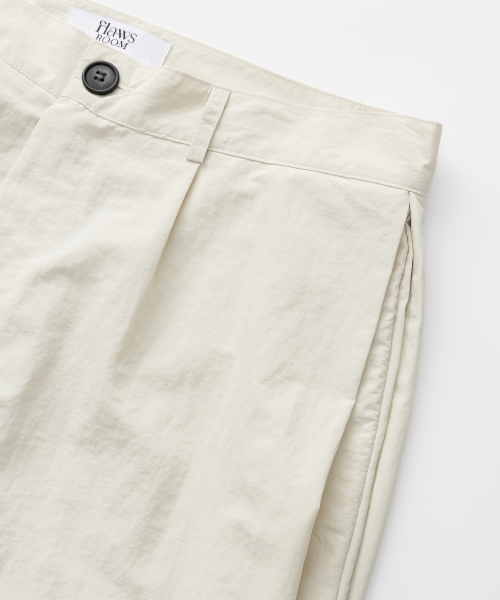 Side Two Tuck Balloon Pants [CREAM]