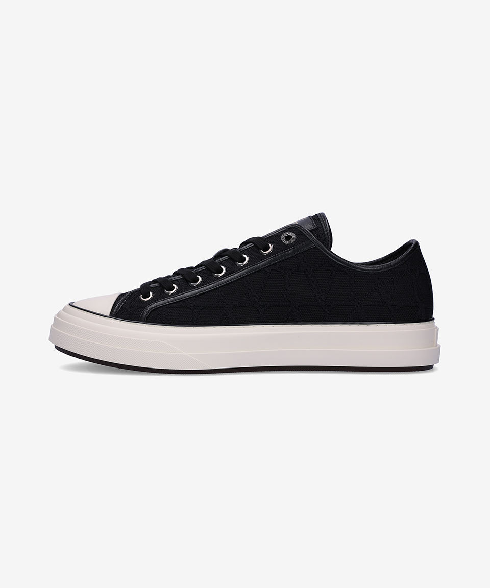 【VALENTINO】Twal Ikonograf Totalloop High Top Sneakers Valentino Garavani - Totaloop High-top Sneakers | italist