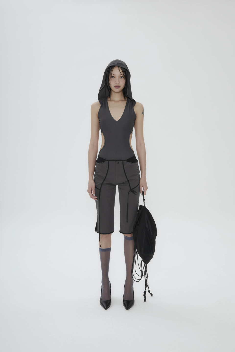 【OJOS】Sheer Shoecase Mesh Gymsack (3colors) OJOS Sheer Shoecase Mesh Gymsack – DALAC SEOUL