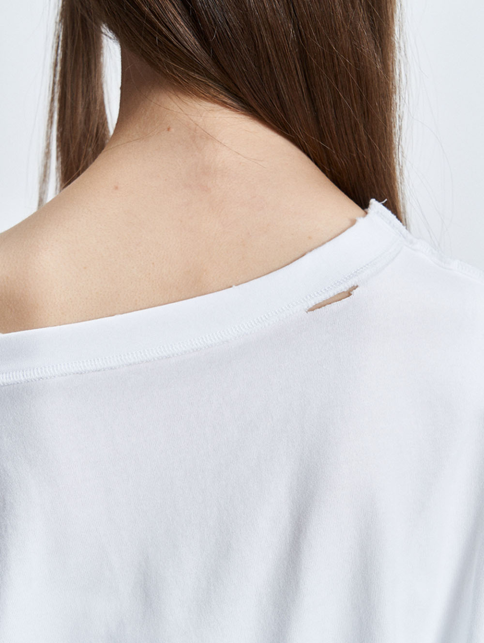 MUSINSA | TUOMIO DAMAGED T-SHIRTS [WHITE]