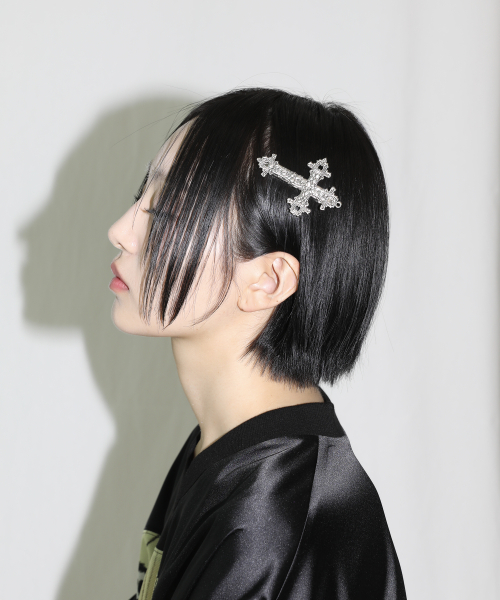 MUSINSA CLUT STUDIO Gothic Cross Hairpin