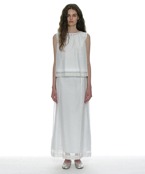Блузка с открытой спиной и шипами White