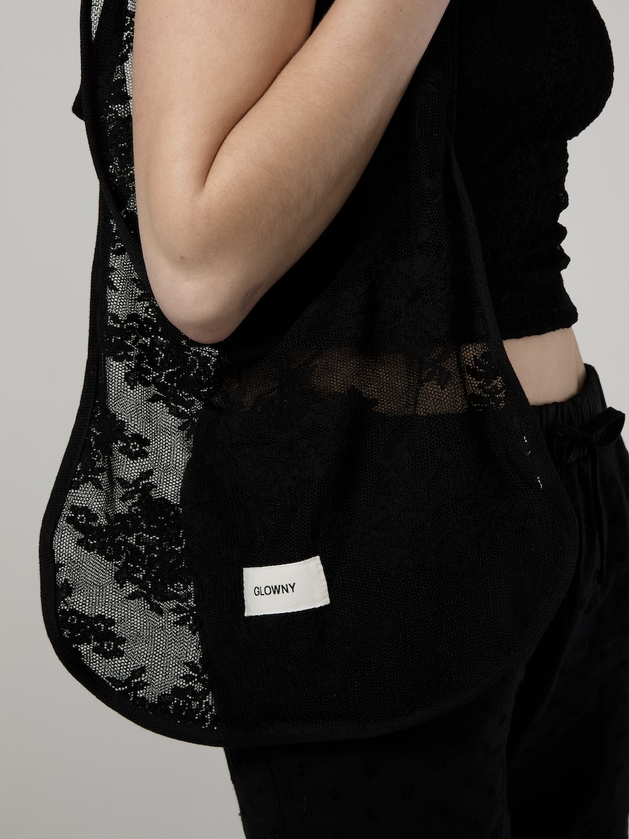MUSINSA | GLOWNY FLORAL LACE BAG (BLACK)