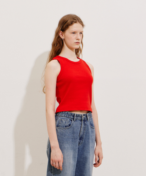 RIBBED SLEEVELESS CROP TOP - RED