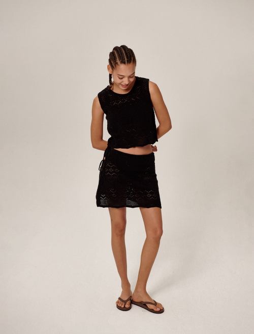 Tiki Knitted Sleeveless Black