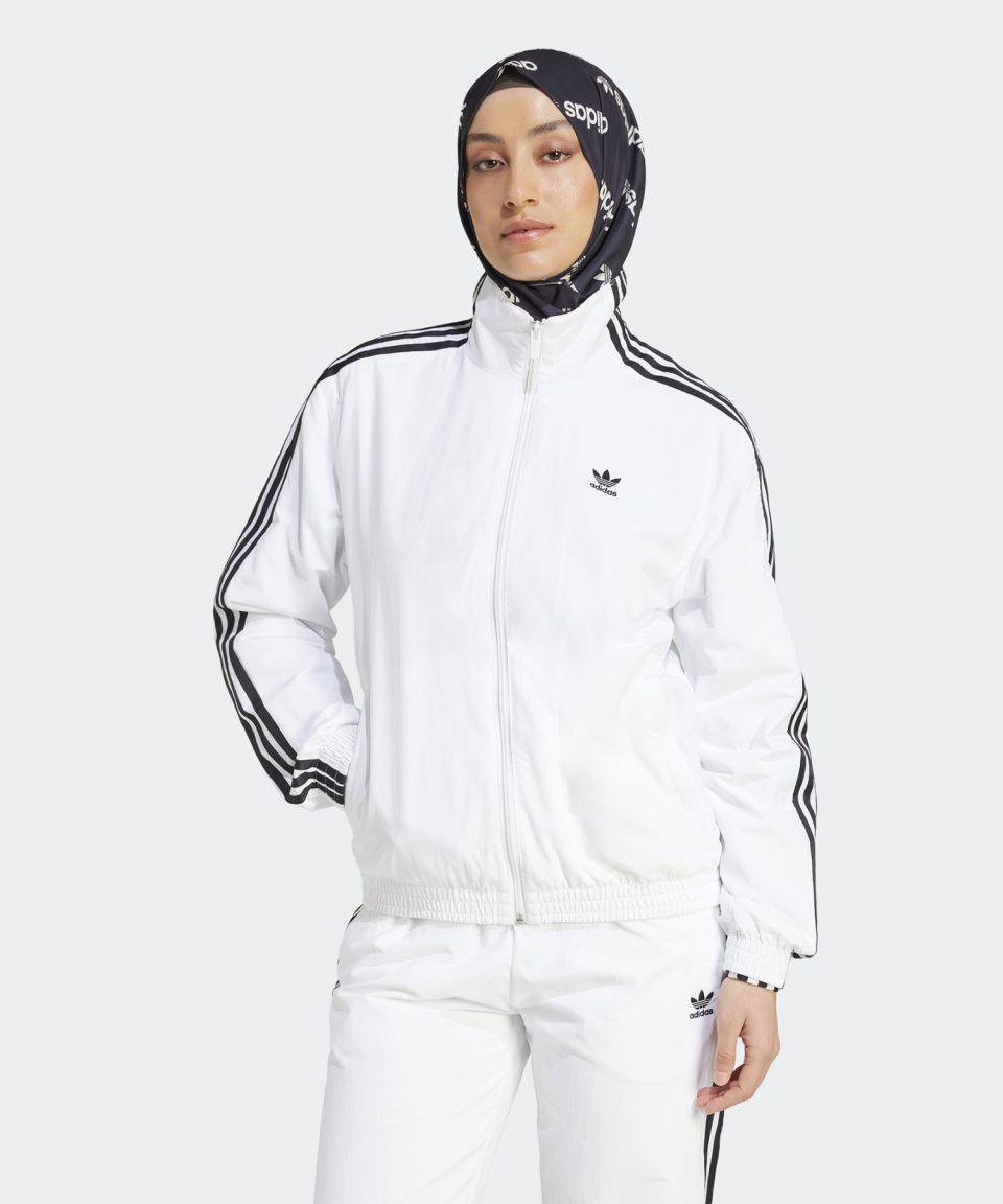 Qoo10] adidas アディダスウーブントラックトップ-ホワイ