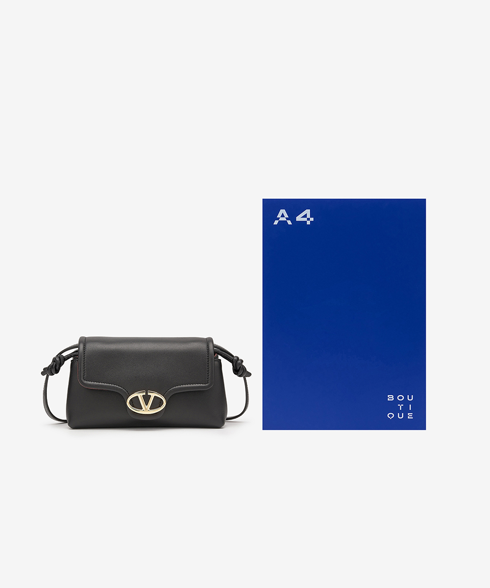 【VALENTINO】Mini Drawstring V Logo Soft Shoulder Bag MUSINSA | VALENTINO Mini Drawstring V Logo Soft Shoulder Bag