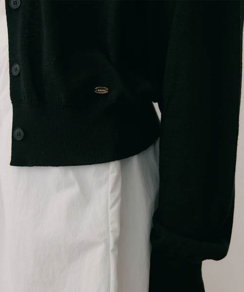 ESSENTIAL CARDIGAN BLACK