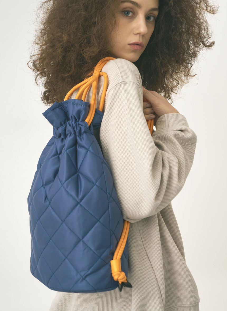 원마일웨어 코디 측면