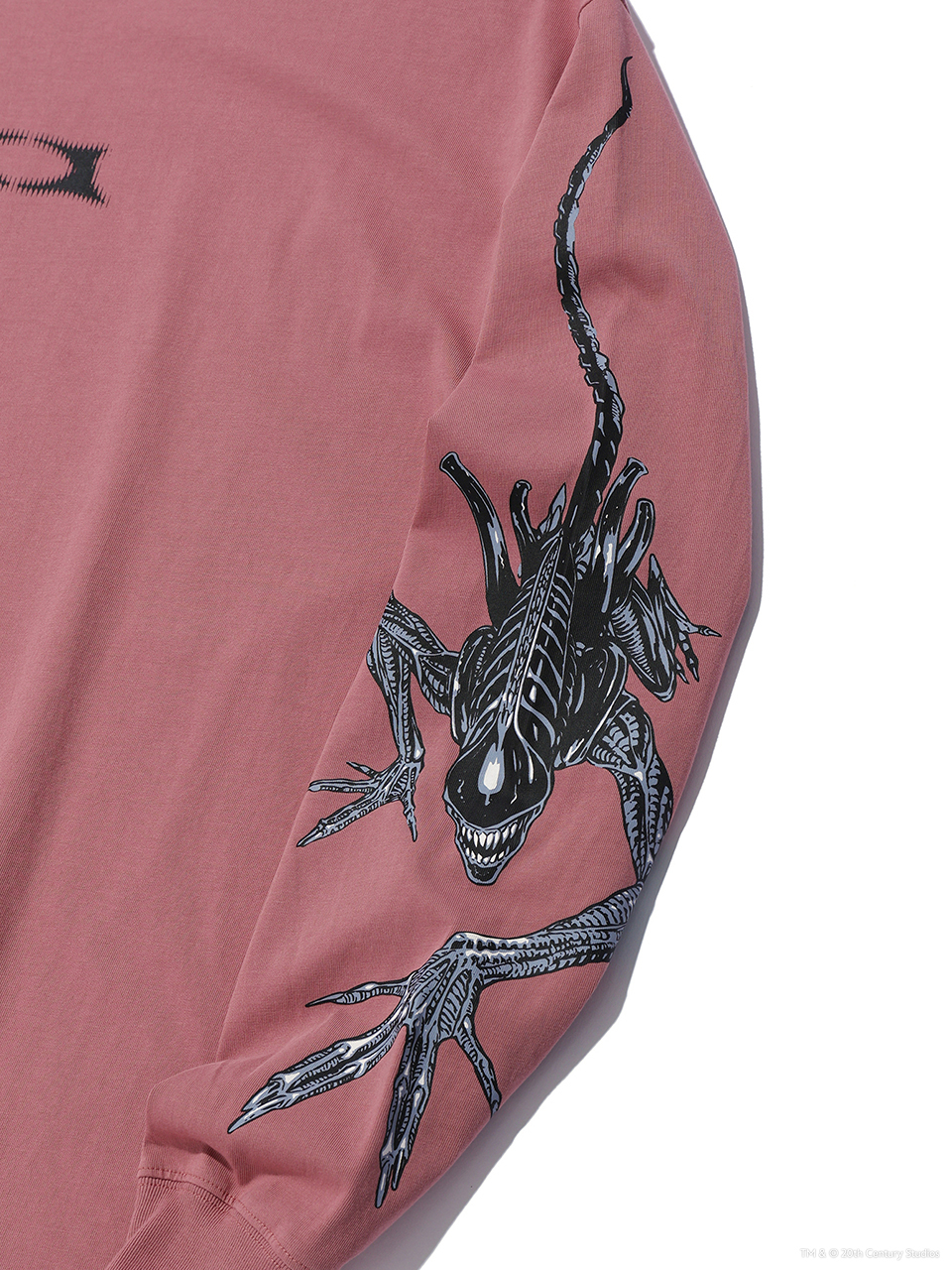 ★CRITIC X ALIEN WALK LONG SLEEVE TS 크리틱(CRITIC) CRITIC X ALIEN WALK LONG SLEEVE TS PINK