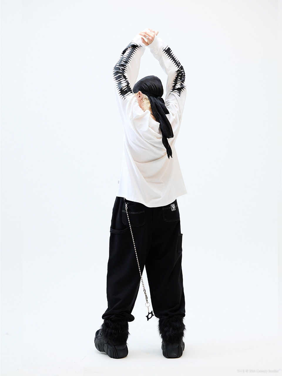 크리틱(CRITIC) CRITIC X ALIEN COLLAGE LONG SLEEVE TS WHITE