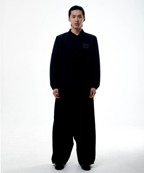 ARCH LOGO COACH JACKET-BLACK