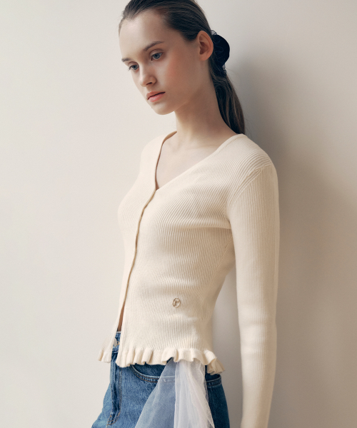 V NECK RUFFLE CARDIGAN IVORY