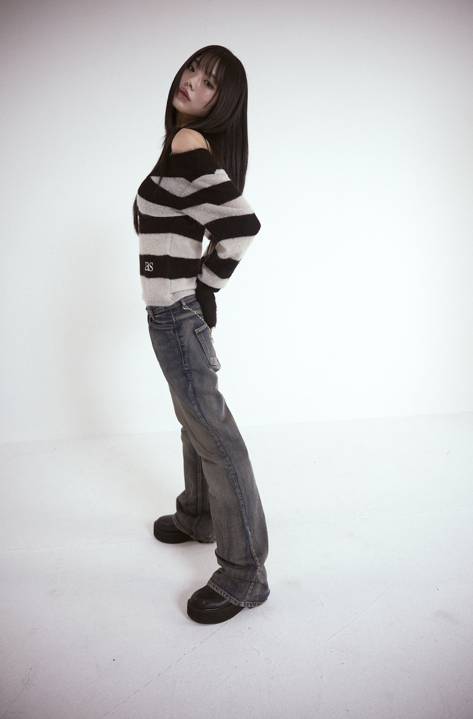 MUSINSA公式 | ASON PONY STRIPE KNIT / BLACK