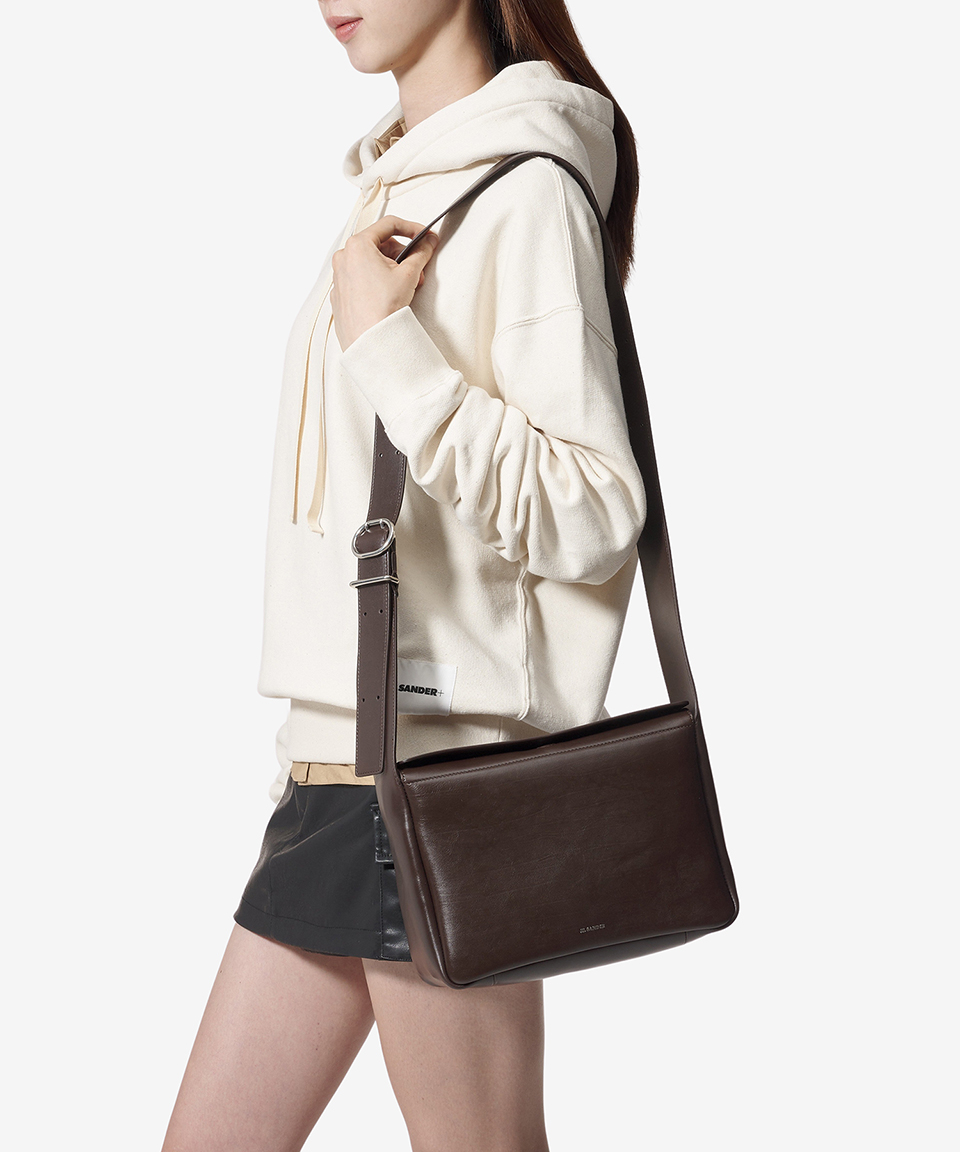★Jil Sander★ Small Flap Shoulder Bag Cashew Brown J07WG007 MUSINSA | JIL SANDER Small Flap Shoulder Bag - Cashew Brown