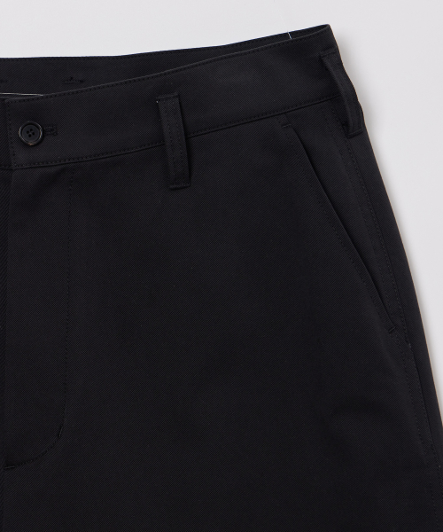 MAN CLASSIC CHINO PANTS DEEP BLACK