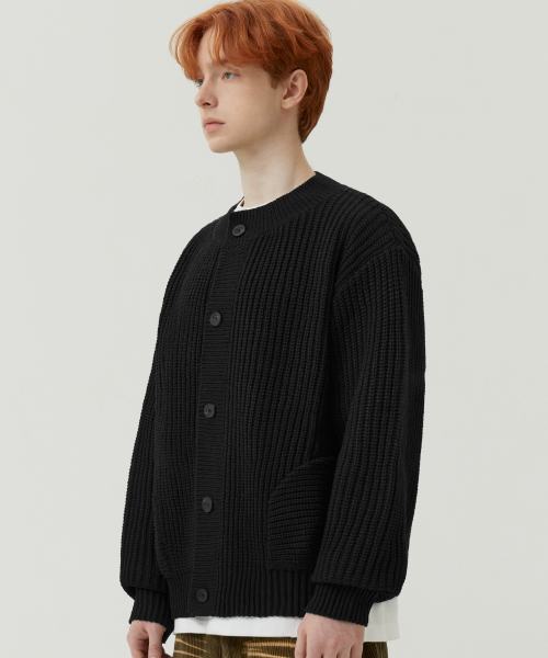 WASHABLE BUTTON UP CREW NECK POCKET CARDIGAN KNIT (BALCK)