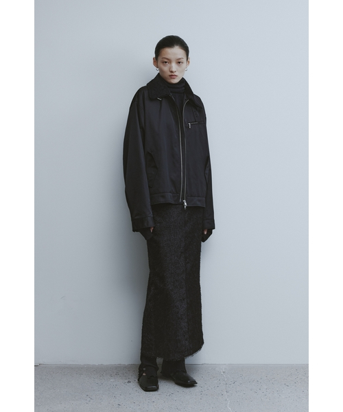 High Neck Damaged Knit Vest-Black